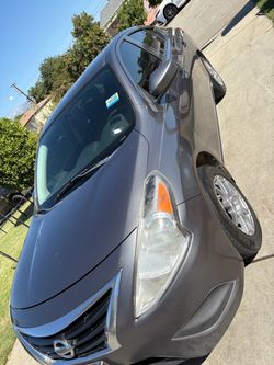 2016 Nissan Versa
