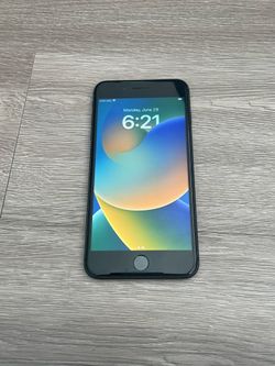 iPhone 8 Plus