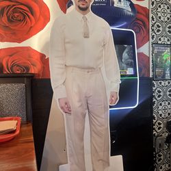 Selling a bad bunny cut out