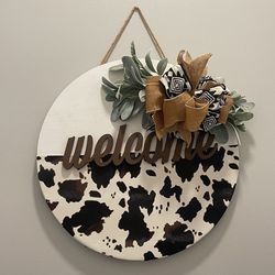 Welcome Sign (Cow print & Bow)