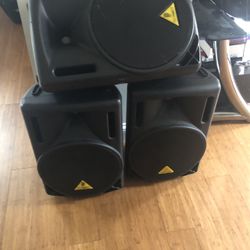 3. 12. Inches BERINGER Power  speakers 🔊 