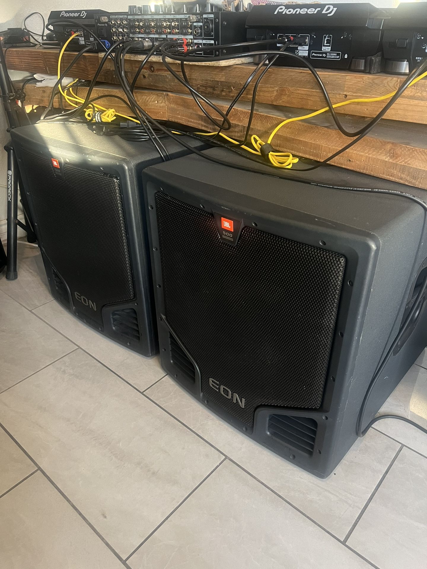 JBL EON 518S Subwoofers for Sale in San Dimas, CA OfferUp