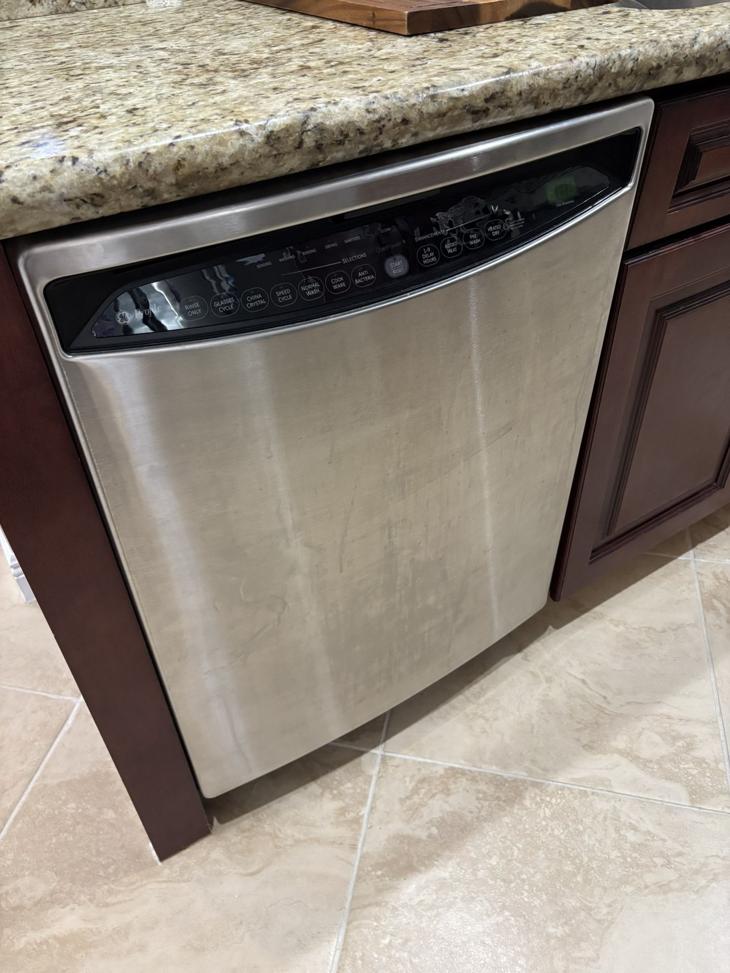 GE Profile Dish Washer