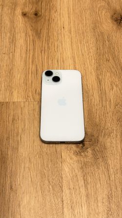 Unlocked iPhone 15 128GB