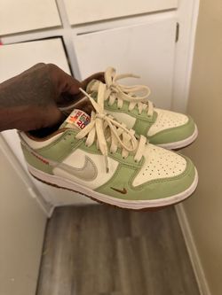 2 pairs of shoes and 2 new bags