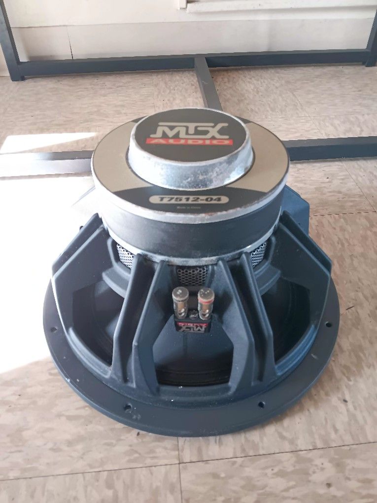 12" SUBWOOFER Mtx Works Good No Rips Or Holes