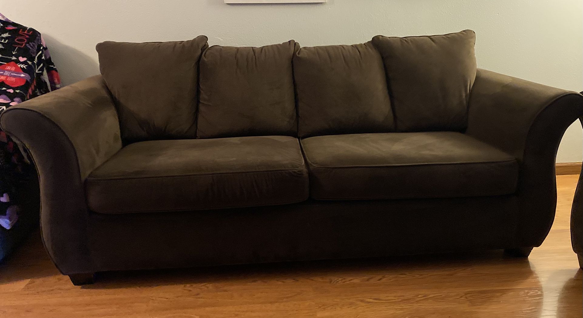 Sofa & Loveseat