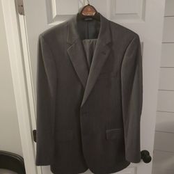 Gray Herringbone Jos A Banks Suit 42L