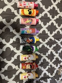 Tupperware cups with lid