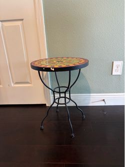 Accent table garden or indoors