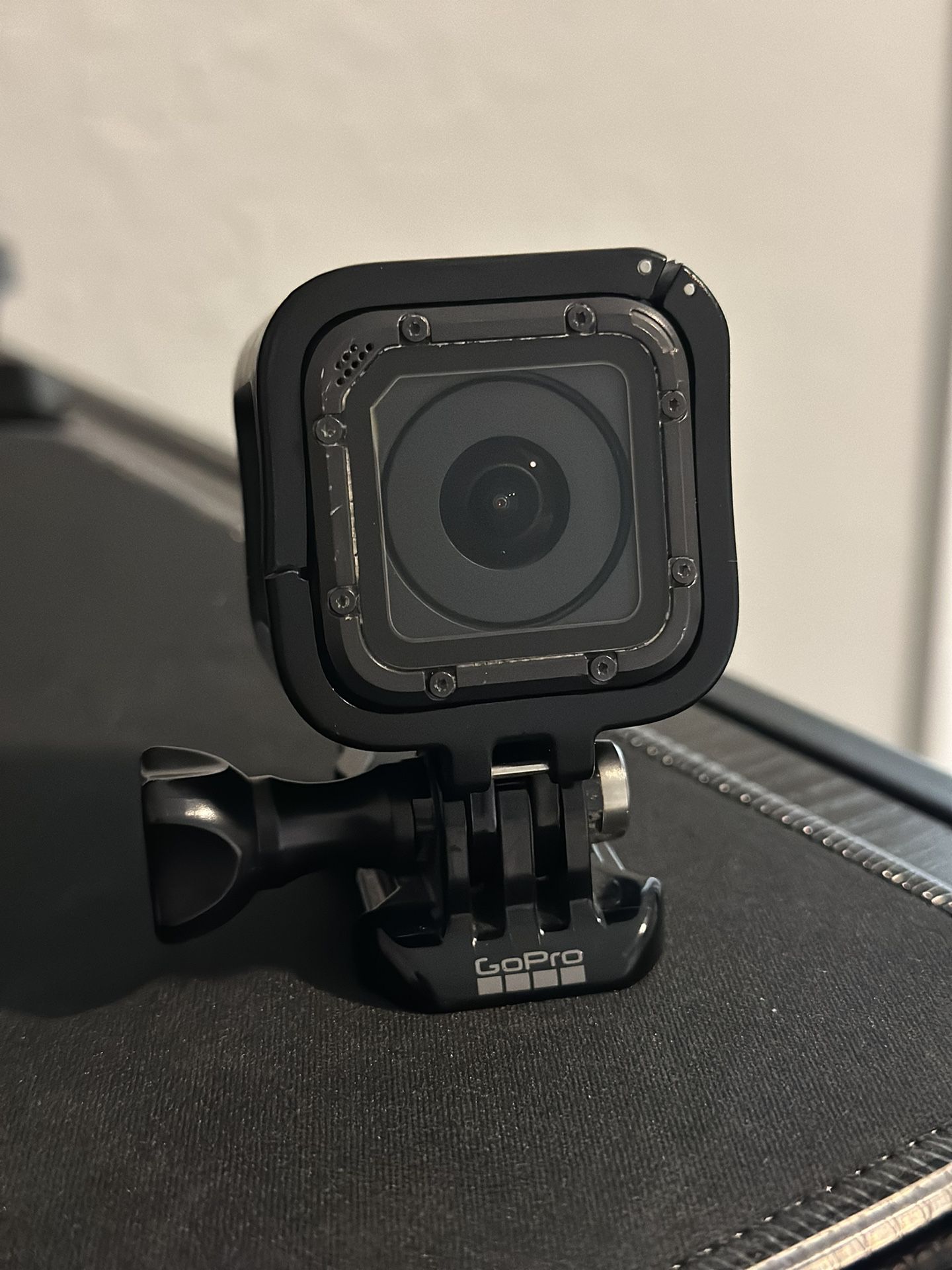 GoPro 5 Session With Accessories 