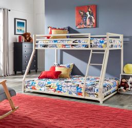 USED BUNK BED TWIN/FULL