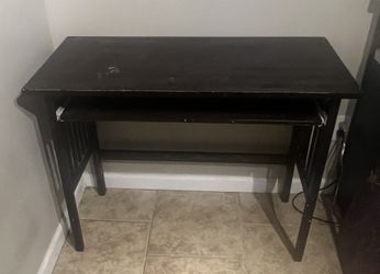 Small desk