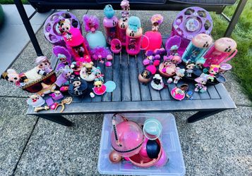 34 LOL Dolls Includes 2 Pearl Surprises,3Hair Vibes,1Biggie Pet Hamster,3Underwraps..