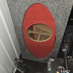 JL AUDIO12W7  A custom subwoofer box