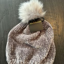 pink velvet beanie with white faux fur pom pom new with tags