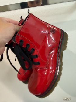 Dr Martin Martins Girl boots