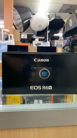 Canon EOS R6 V Mirrorless Camera