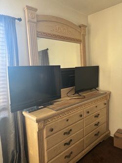 FREE DRESSER ONLY!