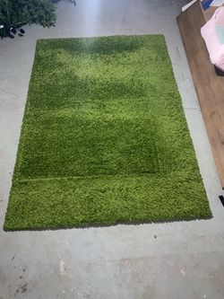 IKEA Hampen green plush artificial grass green shag area rug 4’4"х6 5"