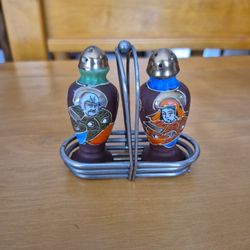 Vintage Salt & Pepper Shakers 