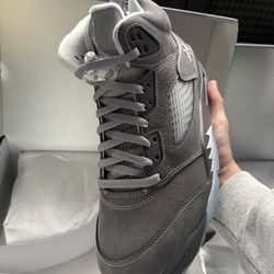 Jordan Wolf Grey 5s 🐺