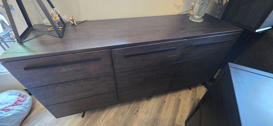 Living Spaces Buffet 3 doors wood dark brown