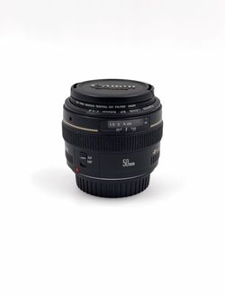 Canon 50mm f/1.8 USM Lens