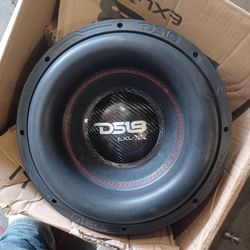 Never Been Used, DS18 Exl Xx