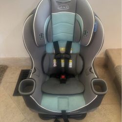 Graco Extend2fit Carseat 3-1