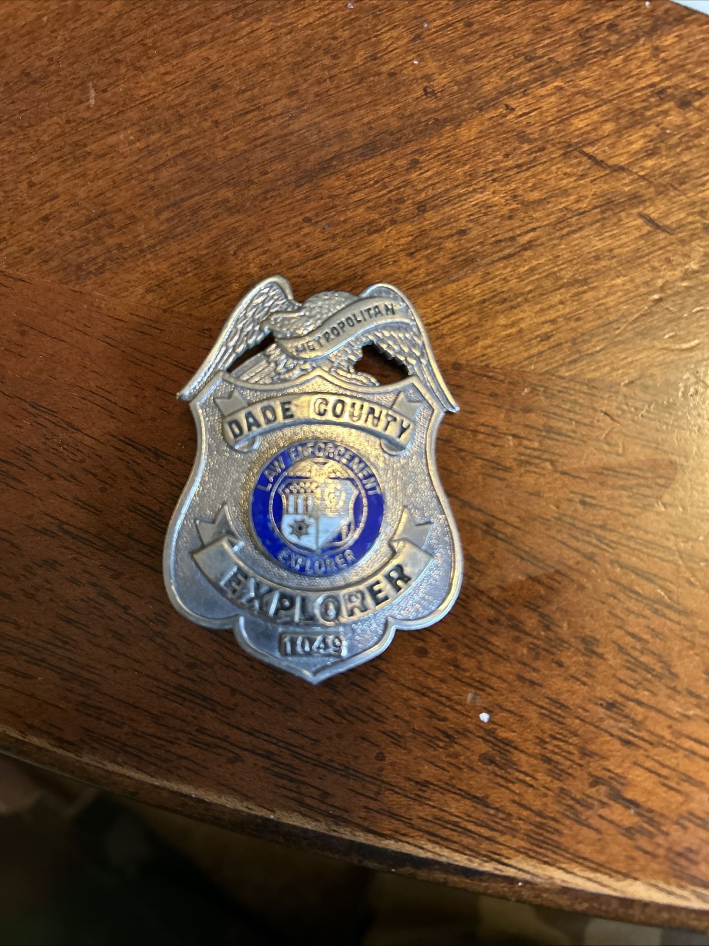 Miami Dade Police badge, image size:1440x1920