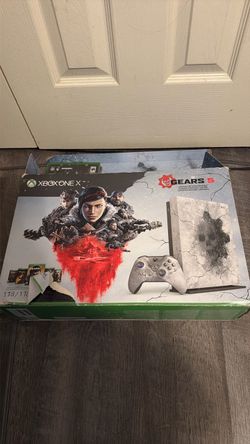Xbox one X gears five with games and remote