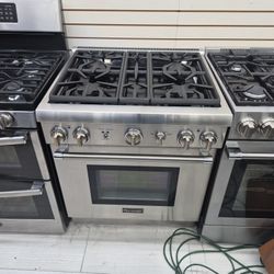 Thermador Gas Stove 30 Inches