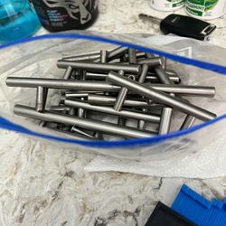 27 cabinet handle silver colors