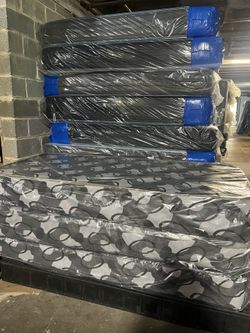 New Standard Firm Mattress Sets. Twin, Full Or Queen. Free Boxspring 