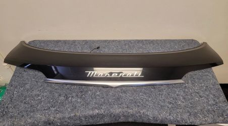 2023 MASERATI GRECALE REAR TUNK SPOILER TRIM PANEL COVER OEM