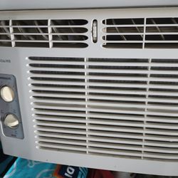 Fridgidaire Air Conditioner 