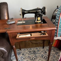Singer Sewing Machine