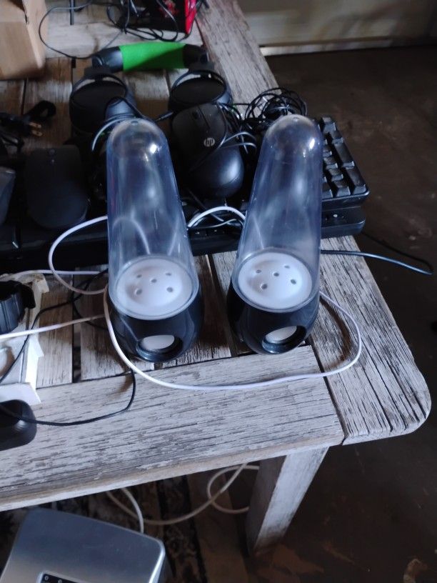 Dancing Water Computer And Mp3 Aux Speakers