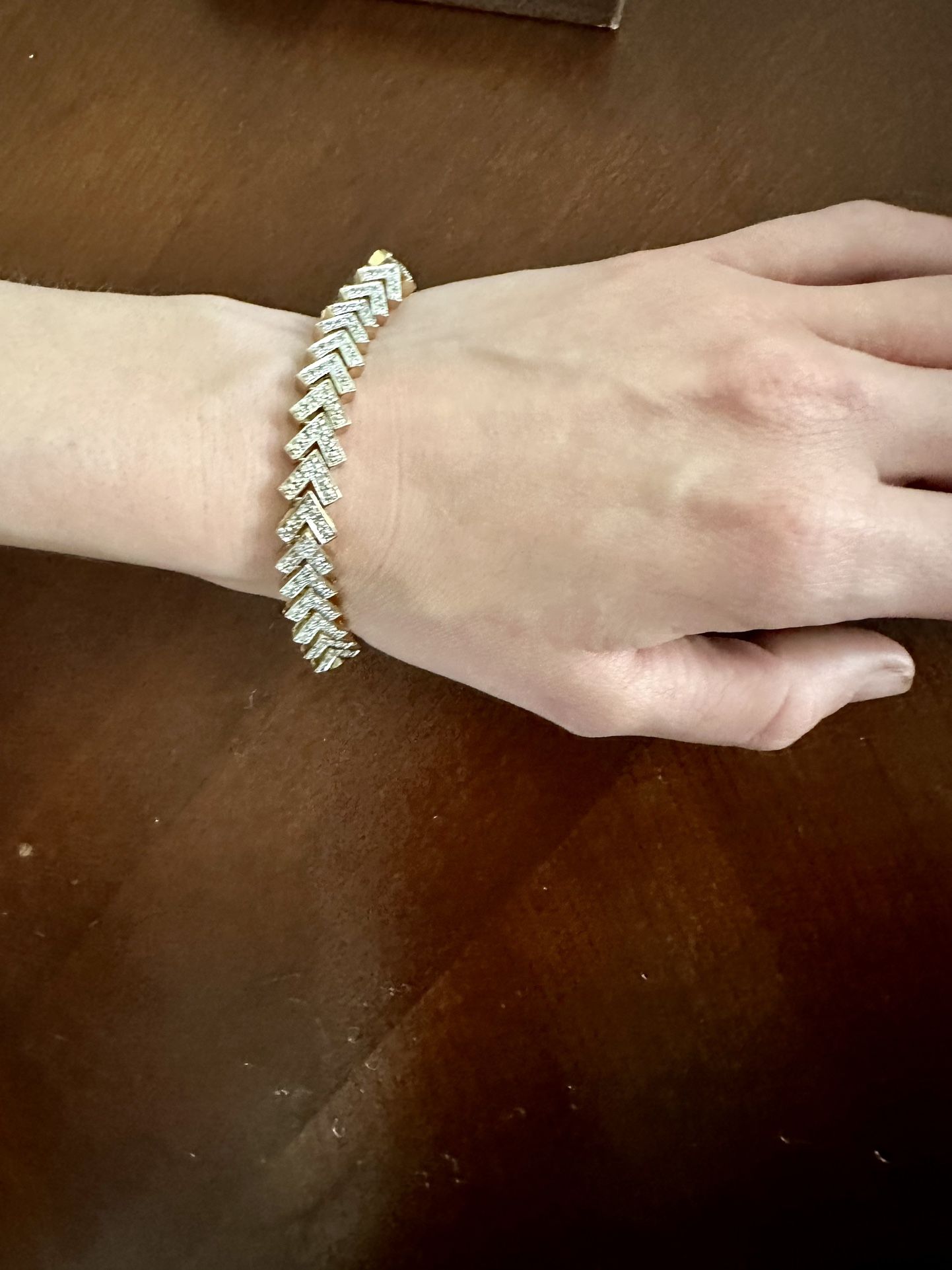Diamond bracelet 