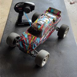 Traxxas Rustler RC Car