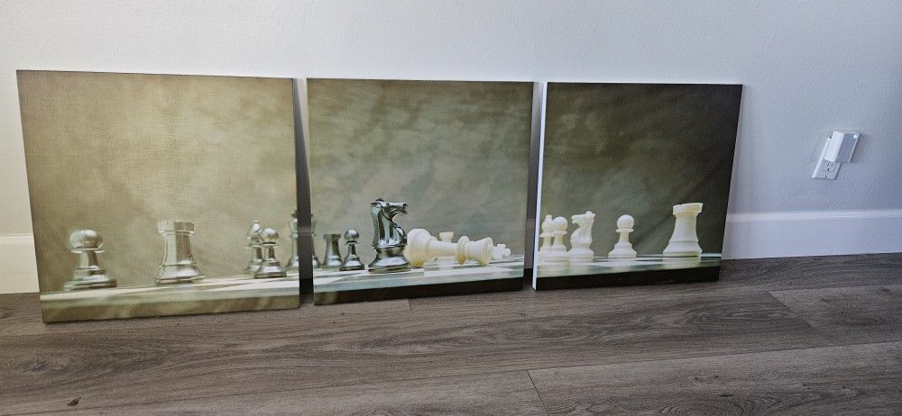 Chess Art - 3 Piece / Great Condition 