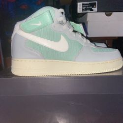 Air Force One Mid