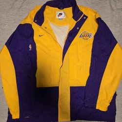 Vintage 90s Nike Lakers Windbreaker & Pants – NBA Logo