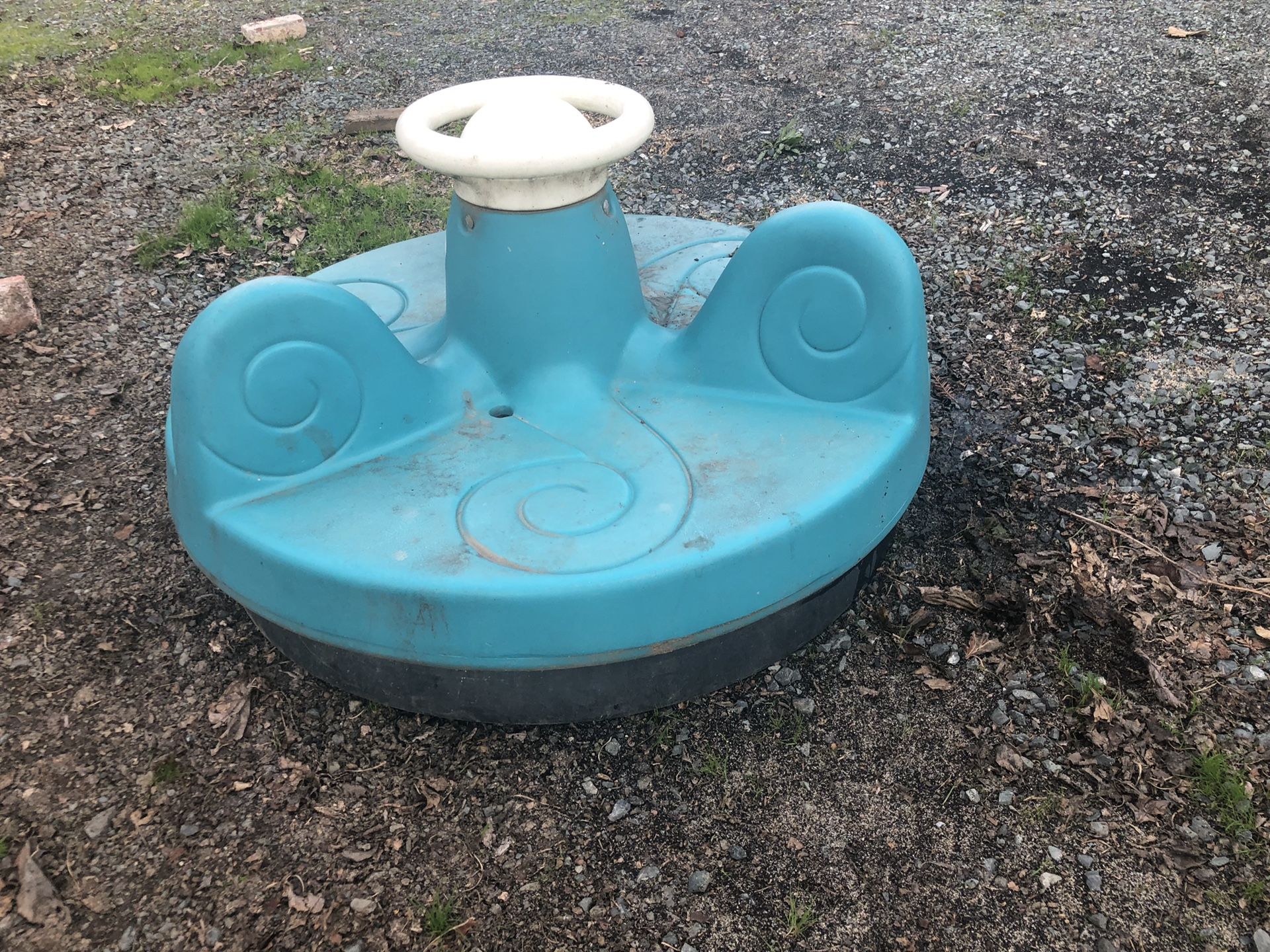 Little Tikes big sit and spin