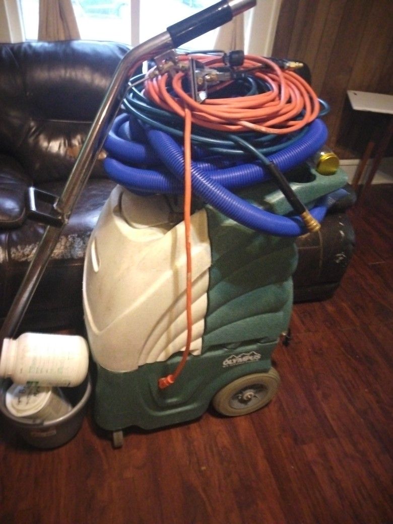 Carpet Shampooer