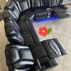 [OM] 🟪 Only $45 initial then take it home 🏡 Brand new Orion 3 Piece Reclining Sectional Black