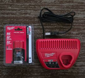 Milwaukee 12V Battery & Charger