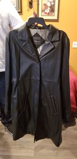 Woman leather coat size large