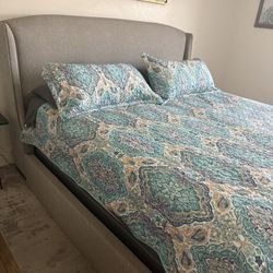 Adjustable King Size Bed